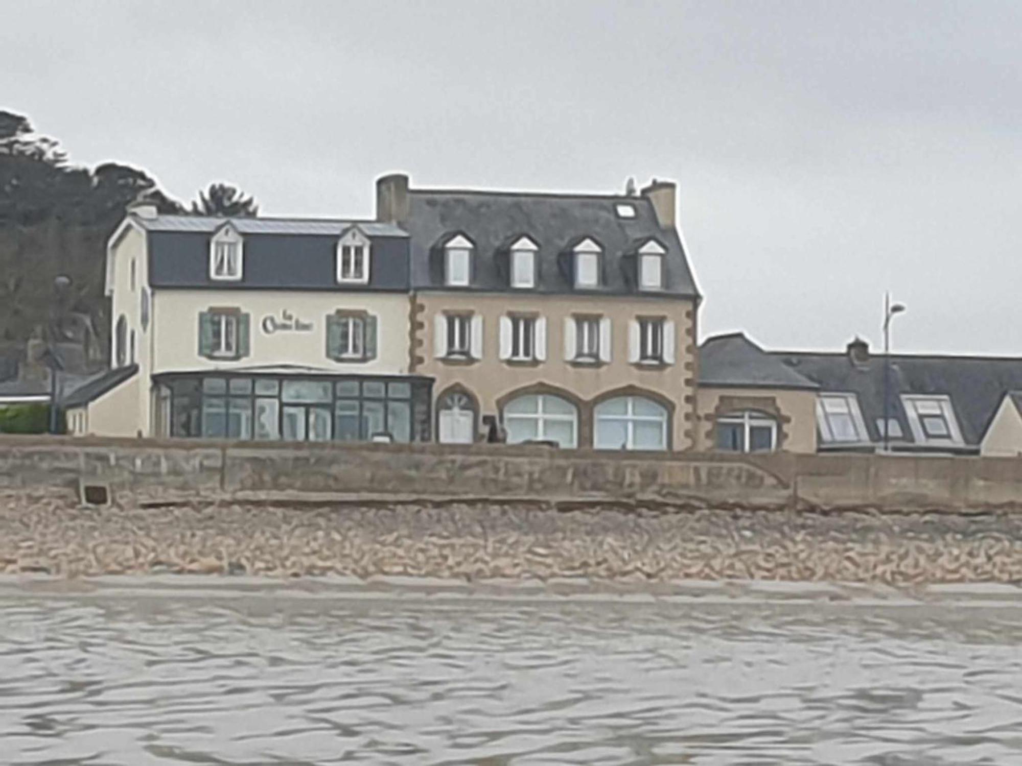 La Cameline Hotel Plougasnou Eksteriør billede